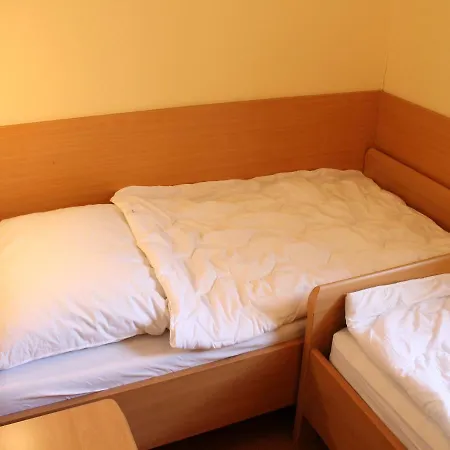 In Turracherhoehe Near Slopes Dağ evi *