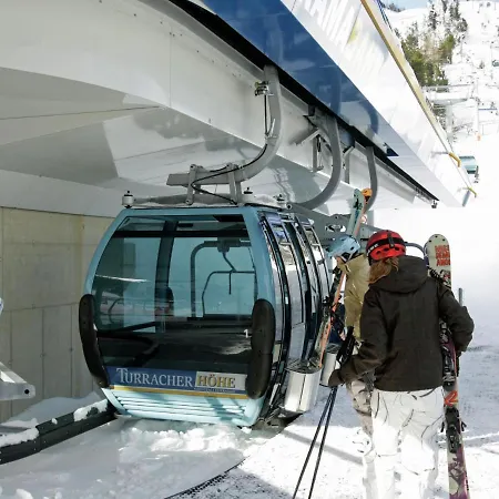 In Turracherhoehe Near Slopes Dağ evi *